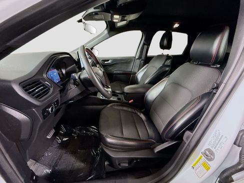 Used 2023 Ford Escape ST-Line w/ Tech Pack #1 FWD image 22