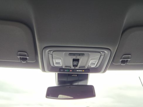 Used 2025 GMC Sierra 3500 SLT image 20