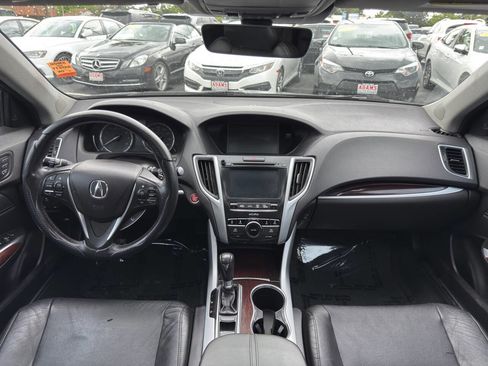 Used 2017 Acura TLX w/ Technology Package image 15