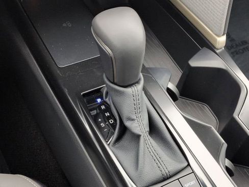 Used 2026 Toyota Camry SE image 21