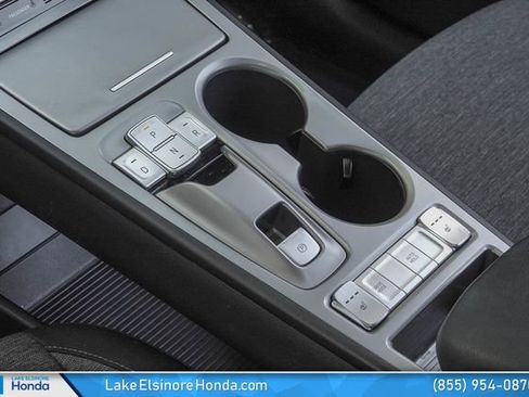Used 2022 Hyundai Kona SEL w/ Convenience Package FWD image 23