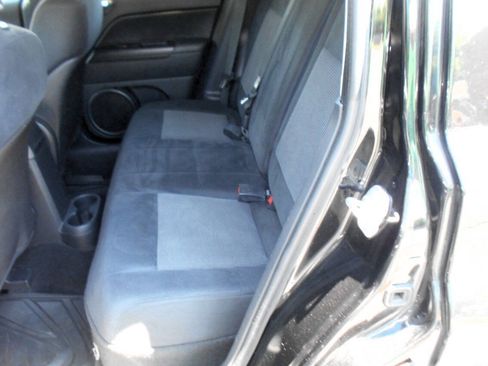 Used 2011 Jeep Patriot Latitude AWD/4WD image 20