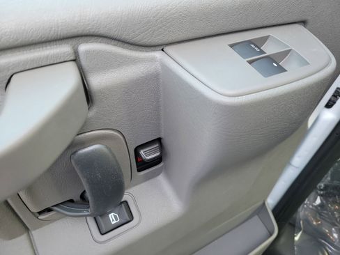 New 2025 GMC Savana 3500 w/ Power Convenience Package RWD image 18