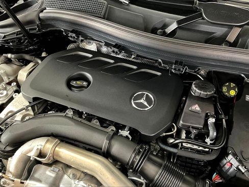 Certified 2026 Mercedes-Benz GLA 250 4MATIC image 31