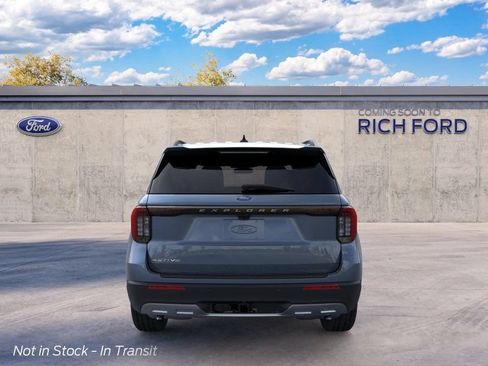 New 2026 Ford Explorer Active w/ Active Comfort Package RWD image 5