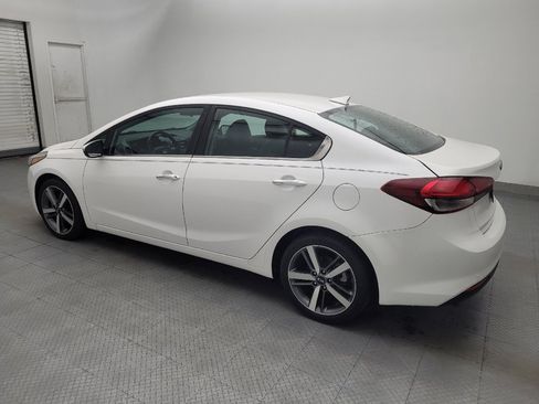 Used 2017 Kia Forte EX FWD image 3