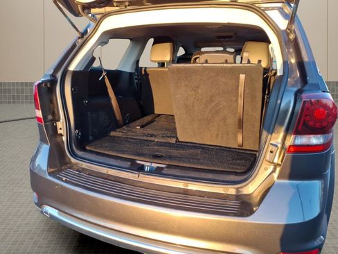 Used 2019 Dodge Journey Crossroad image 9