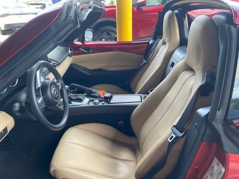 Used 2019 MAZDA MX-5 Miata RF Grand Touring RWD image 3