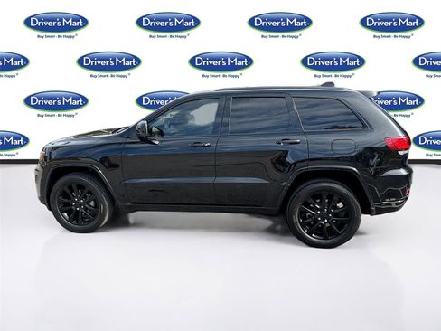 Used 2020 Jeep Grand Cherokee Altitude image 5