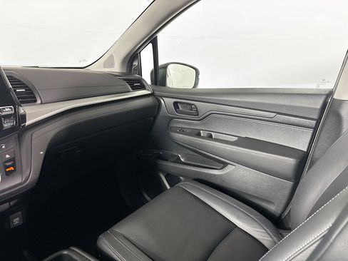 Certified 2024 Honda Odyssey EX-L image 28