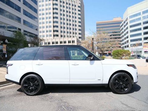 Used 2018 Land Rover Range Rover Long Wheelbase Supercharged AWD/4WD image 16