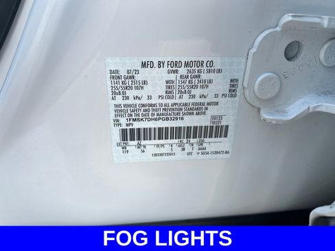 Used 2023 Ford Explorer XLT w/ Equipment Group 202A image 15