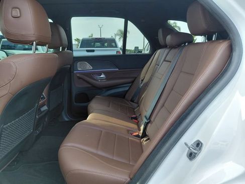 Used 2024 Mercedes-Benz GLE 350 4MATIC image 18