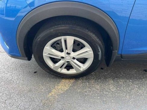 Used 2024 Nissan Kicks S image 10