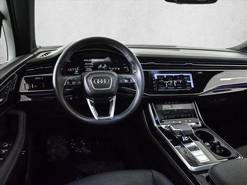 Certified 2025 Audi Q7 3.0T Premium Plus w/ Premium Plus Package AWD/4WD image 19