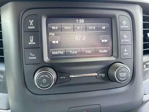 Used 2021 RAM 1500 Big Horn AWD/4WD image 16