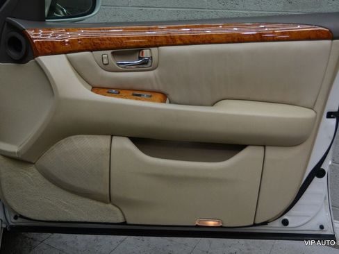 Used 2004 Lexus LS 430 image 8
