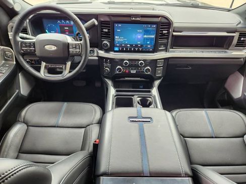 Used 2025 Ford F250 Platinum w/ FX4 Off-Road Package AWD/4WD image 26