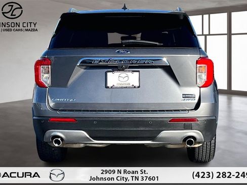 Used 2022 Ford Explorer Limited w/ Equipment Group 301A image 4