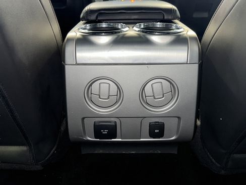 Used 2013 Ford F150 Platinum AWD/4WD image 40