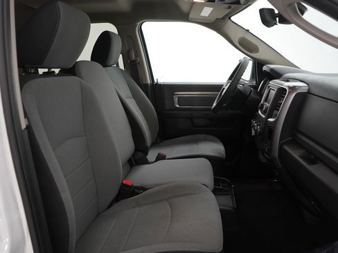 Used 2023 RAM 1500 Classic SLT image 10