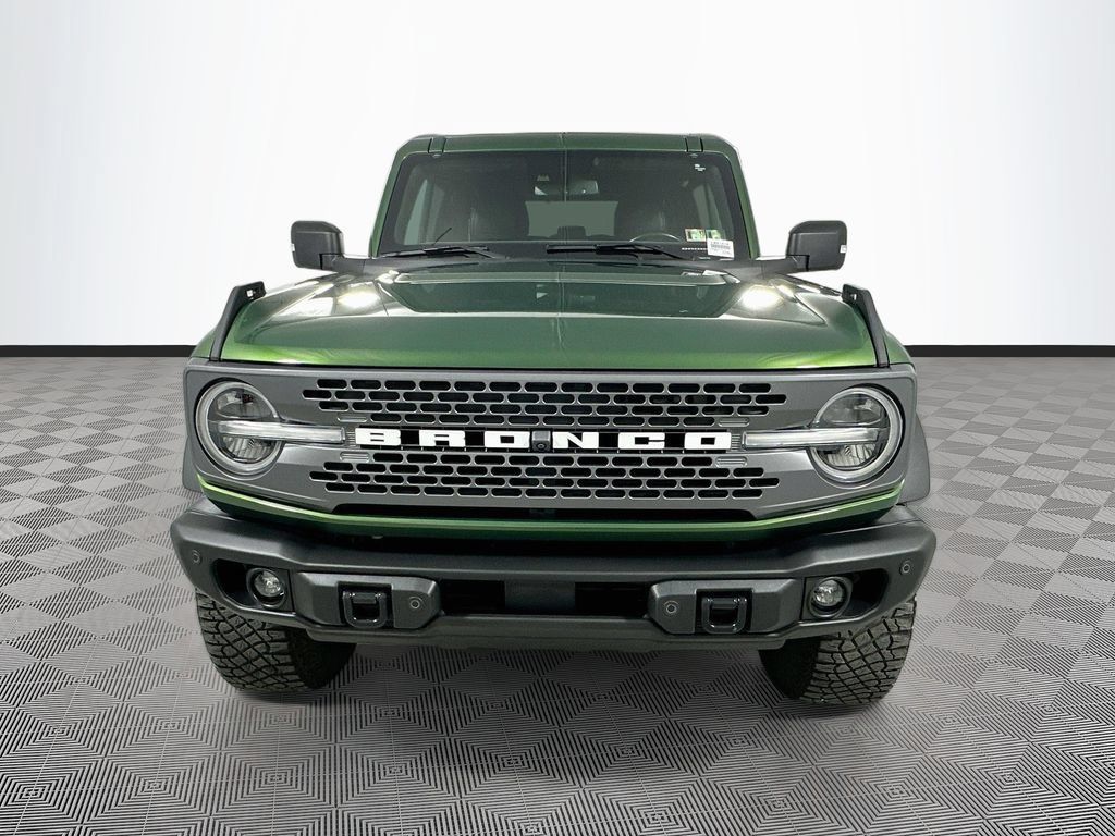 Certified 2022 Ford Bronco Badlands w/ Sasquatch Package AWD/4WD image 2