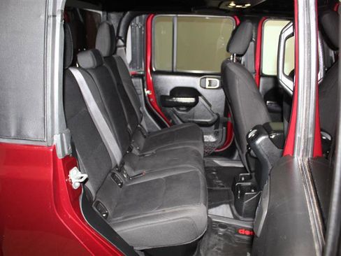 Used 2021 Jeep Gladiator Sport AWD/4WD image 28