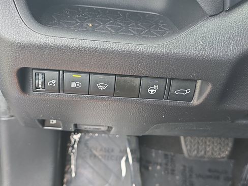 Used 2021 Toyota RAV4 XSE w/ XSE Grade Weather Package AWD/4WD image 27