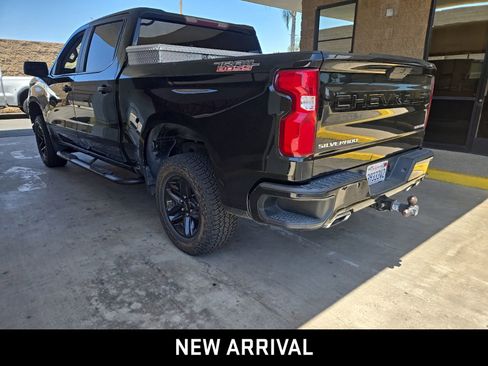 Used 2019 Chevrolet Silverado 1500 Custom Trail Boss w/ Custom Convenience Package AWD/4WD image 6