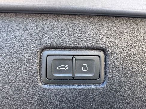 Used 2019 Audi Q7 3.0T Premium w/ Convenience Package image 42