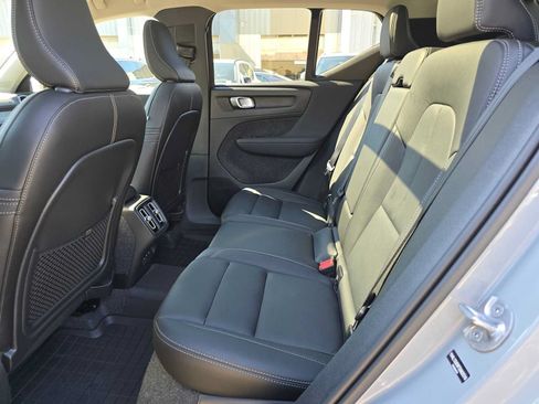 Used 2026 Volvo XC40 B5 Plus w/ Protection Package Premier AWD/4WD image 15