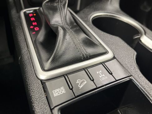 Used 2019 Kia Sportage LX AWD/4WD image 17