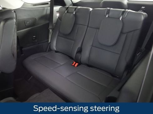 New 2026 Ford Explorer Active w/ Active Comfort Package image 24