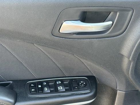 Used 2023 Dodge Charger SXT image 19