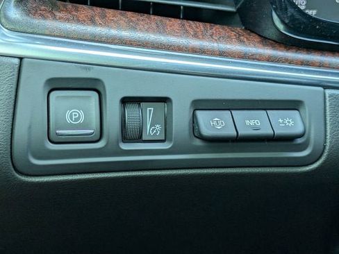 New 2026 Cadillac XT5 Premium Luxury w/ LPO, Floor Liner Package FWD image 25