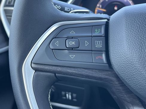 New 2025 Jeep Grand Cherokee Limited AWD/4WD image 14