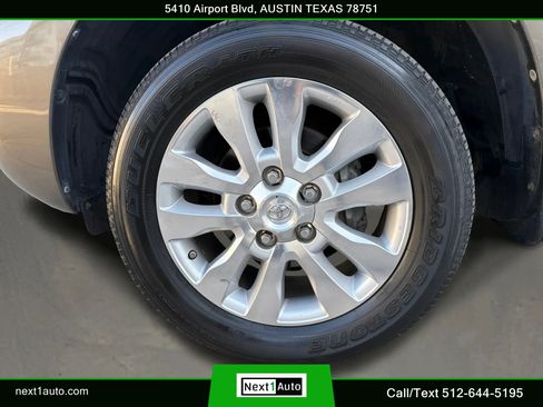 Used 2011 Toyota Sequoia Platinum image 52