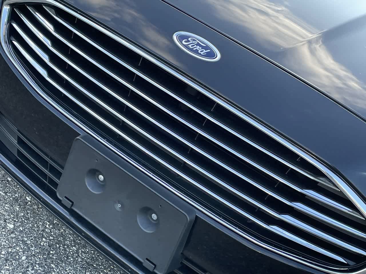 Used 2019 Ford Fusion SE AWD/4WD image 33