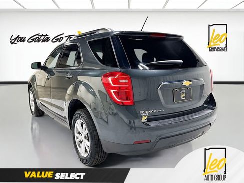 Used 2017 Chevrolet Equinox LT image 7