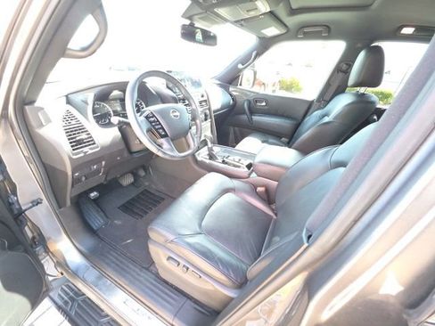 Used 2022 Nissan Armada SL w/ Midnight Edition Package RWD image 12