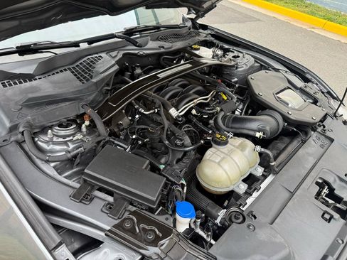 Used 2022 Ford Mustang GT Premium w/ GT Performance Package RWD image 43