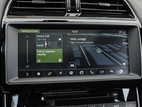Used 2019 Jaguar XE S RWD image 30