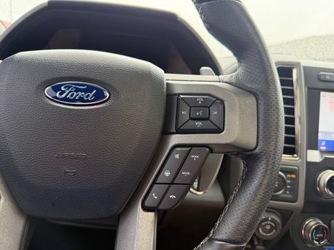 Used 2019 Ford F150 Raptor w/ Equipment Group 802A Luxury AWD/4WD image 27
