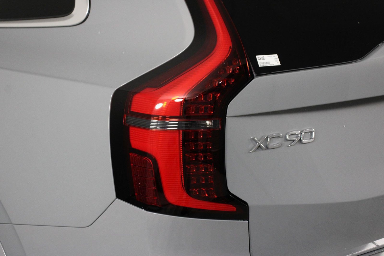 New 2026 Volvo XC90 T8 Plus w/ Protection Package AWD/4WD image 15