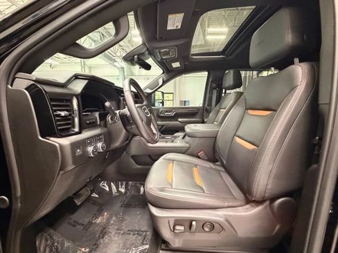 Used 2024 GMC Sierra 2500 AT4 w/ AT4 Premium Plus Package AWD/4WD image 32