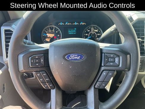 Used 2017 Ford F150 XLT AWD/4WD image 9