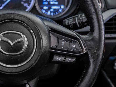 Used 2018 MAZDA CX-9 Touring w/ Touring Premium Package image 17