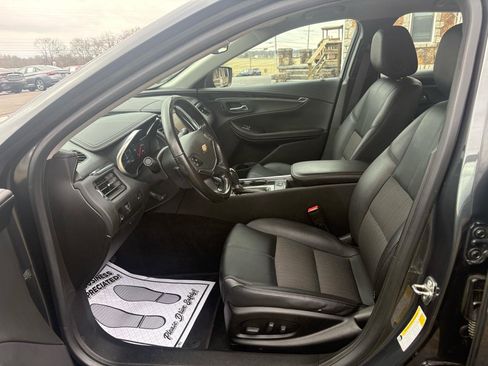 Used 2019 Chevrolet Impala LT image 8