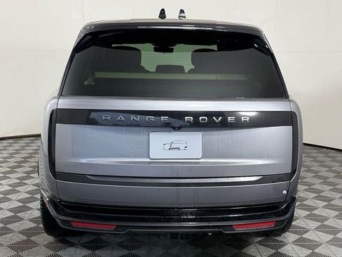 Used 2024 Land Rover Range Rover Autobiography image 7