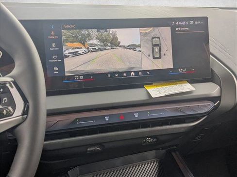 Used 2026 BMW X3 xDrive30 w/ Premium Package image 13